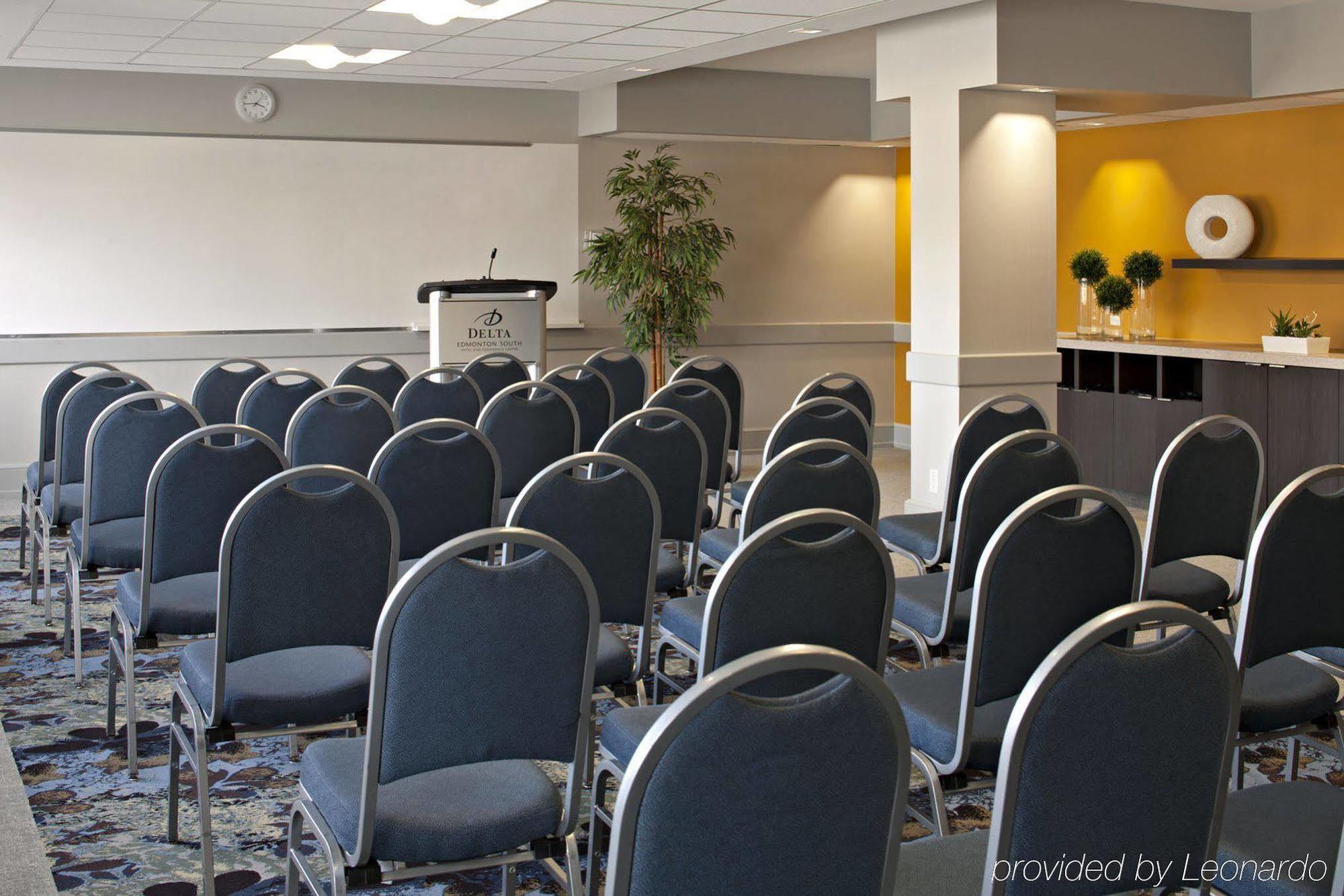 Delta Hotels By Marriott Edmonton South Conference Centre Екстериор снимка